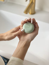 Load image into Gallery viewer, EarthKind Citrus Leaf Shampoo Bar for everyday use
